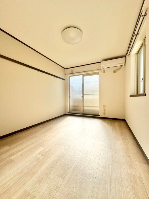 物件内観写真8　(靴箱)