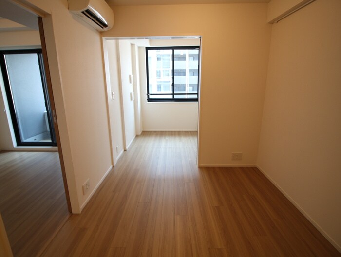 物件内観写真12　(居室)