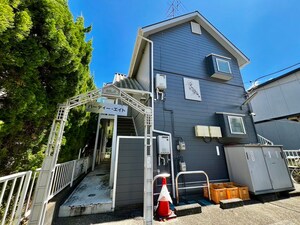 バーディー・エイト外観写真