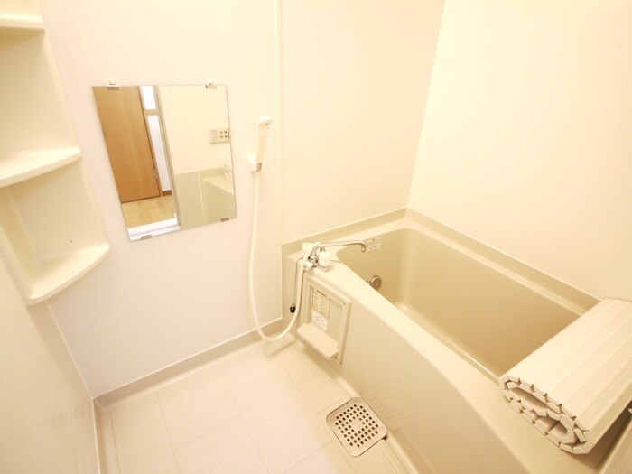 物件内観写真12　(バス／シャワールーム等)