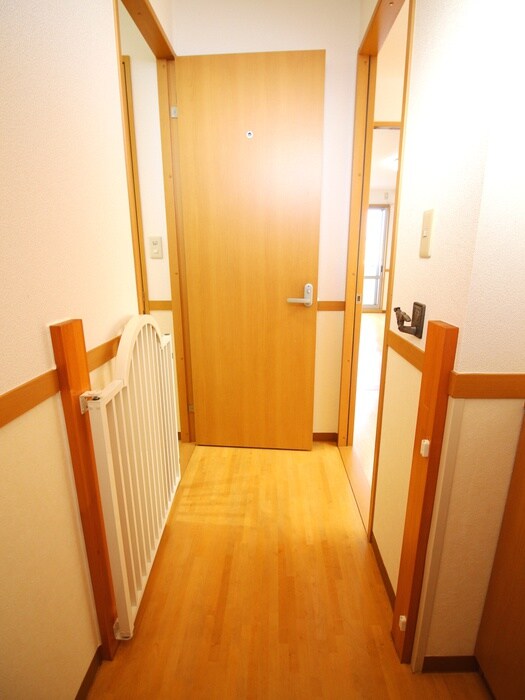 物件内観写真20　(廊下)