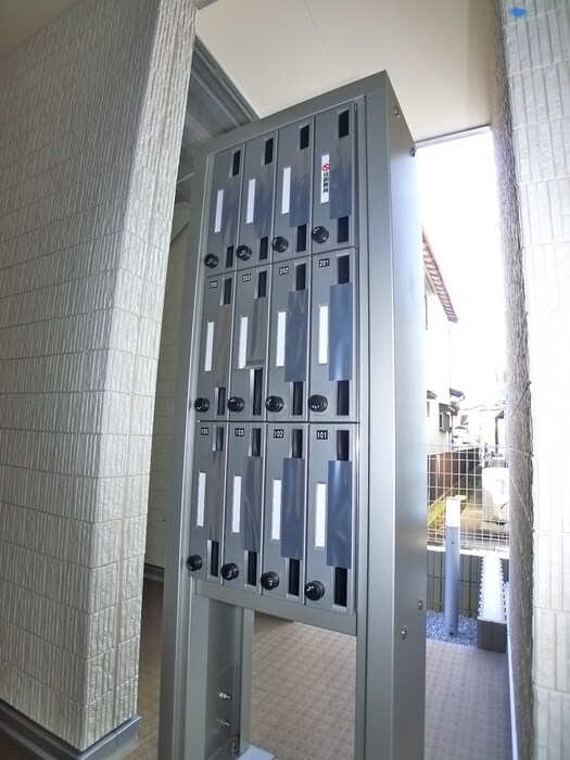 物件外観写真6　(建物設備)