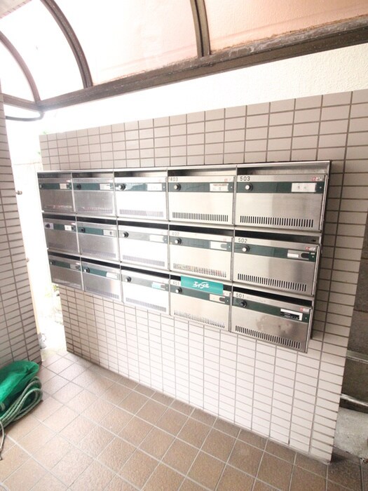 ウェルシィ自由が丘の建物設備