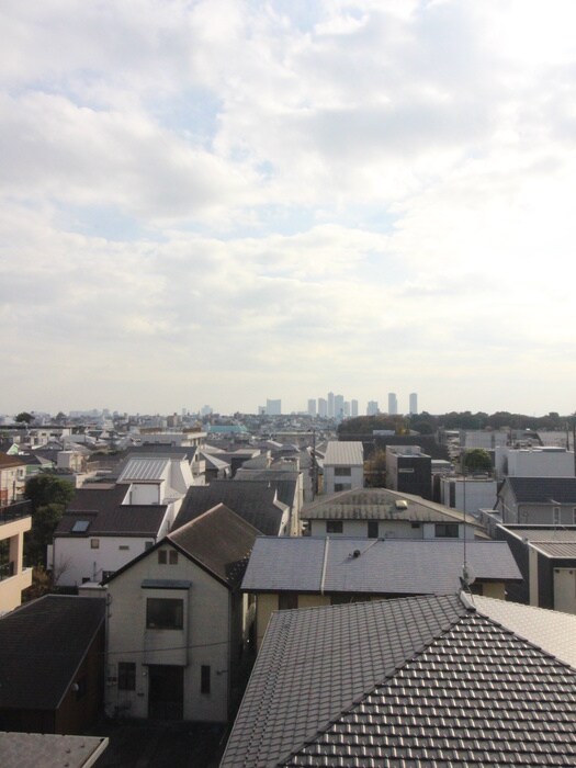 ウェルシィ自由が丘の室内からの展望