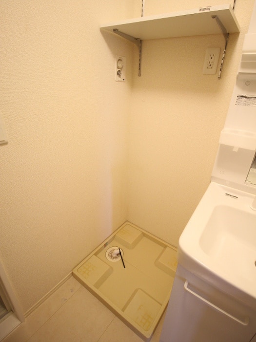 物件内観写真8　(トイレ)