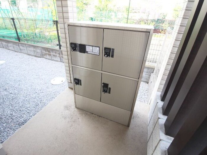 物件外観写真4　(建物設備)