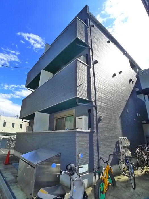 物件外観写真2　(外観写真)