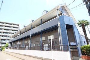 K・ドルセーメゾン外観写真