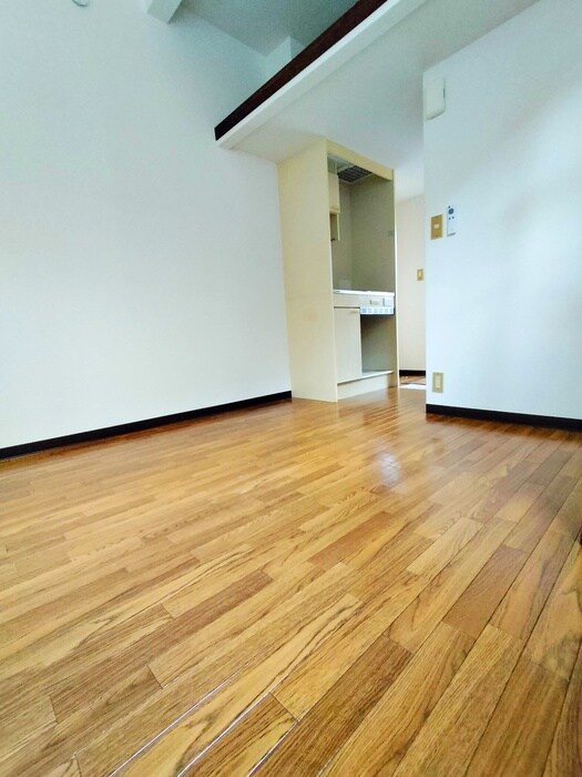 物件内観写真15　(居室)