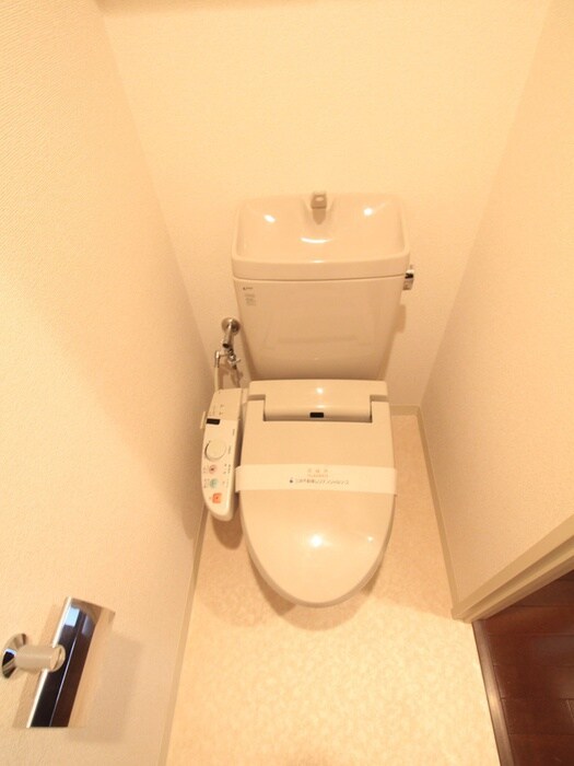 物件内観写真15　(トイレ)