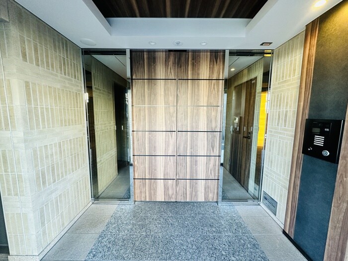 物件外観写真3　(建物設備)