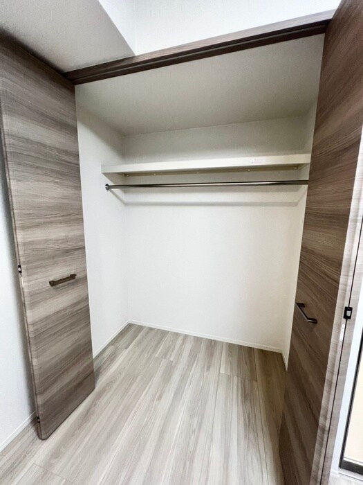 物件内観写真11　(収納)