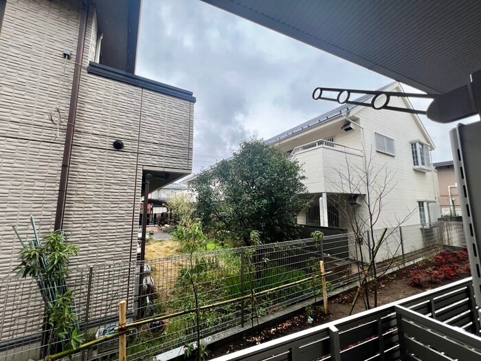 物件内観写真21　(室内からの展望)