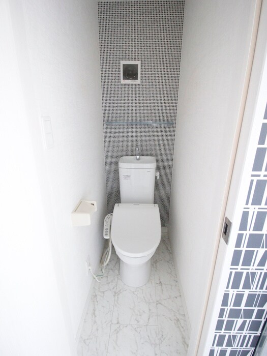 物件内観写真10　(トイレ)