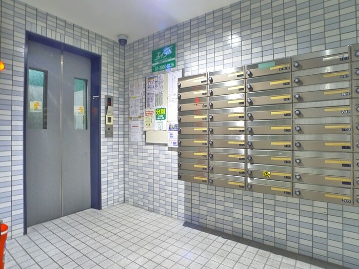 物件外観写真3　(建物設備)