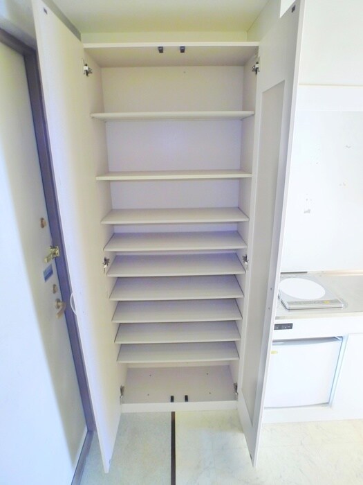 物件内観写真17　(靴箱)