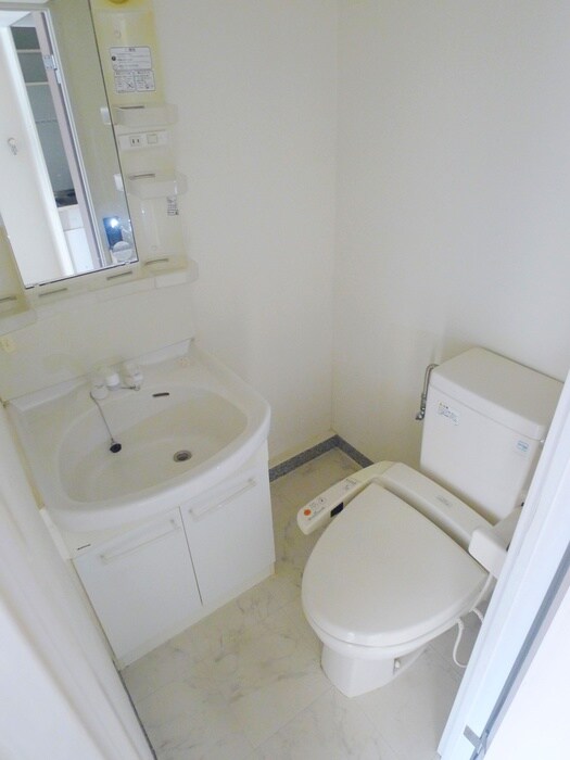 物件内観写真18　(トイレ)