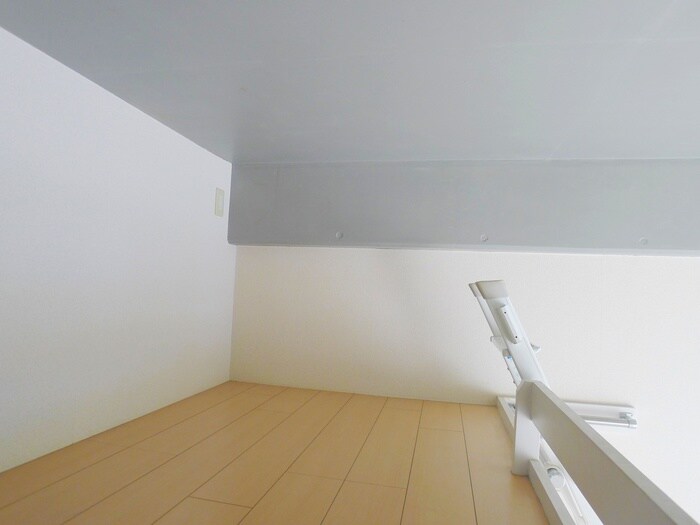 物件内観写真21　(室内からの展望)