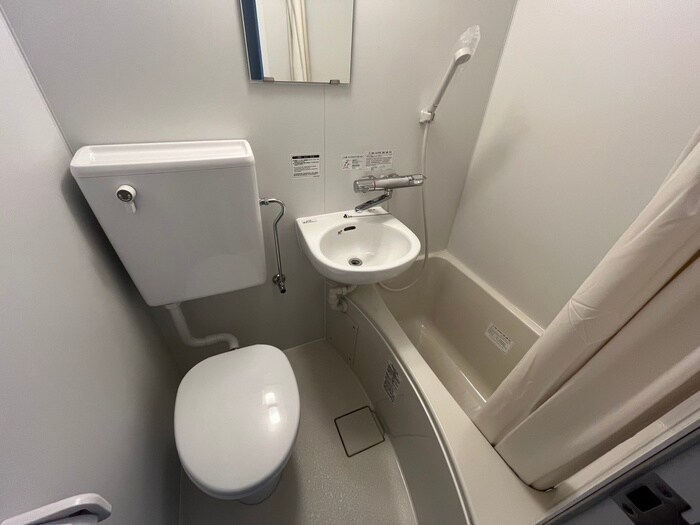 物件内観写真13　(バス／シャワールーム等)