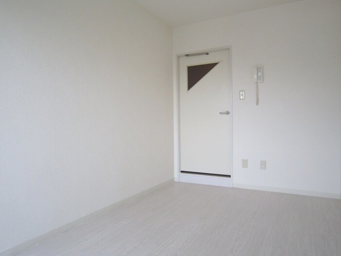 物件内観写真14　(居室)