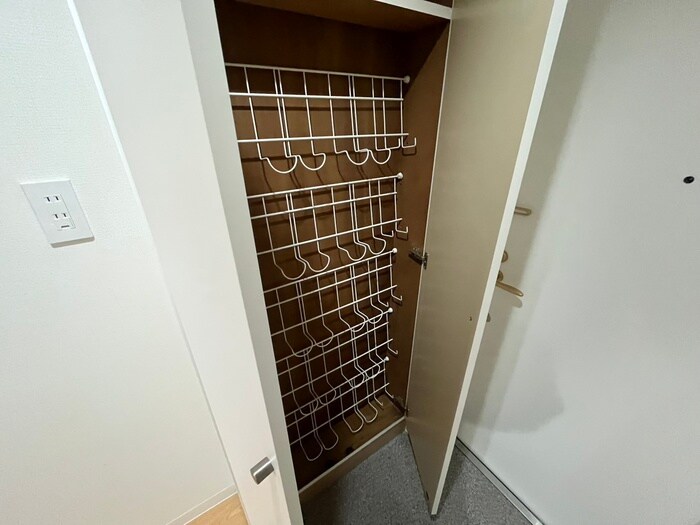 物件内観写真18　(靴箱)
