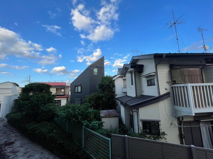 物件内観写真22　(室内からの展望)