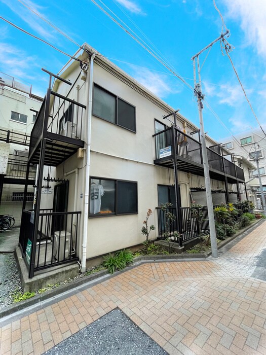 物件外観写真2　(外観写真)