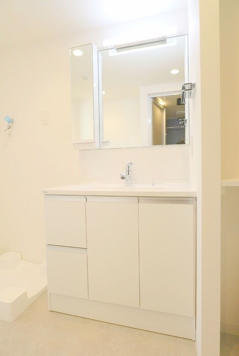 物件内観写真9　(洗面)