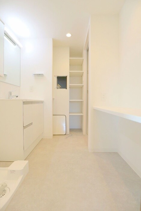 物件内観写真11　(内観写真)