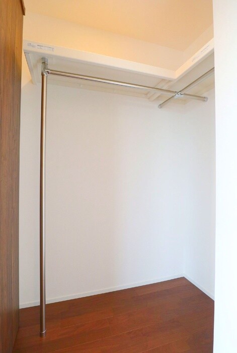 物件内観写真15　(収納)