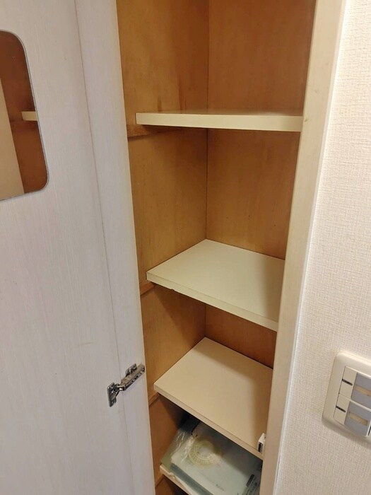 物件内観写真21　(収納)