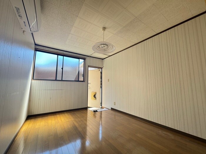 物件内観写真7　(居室)