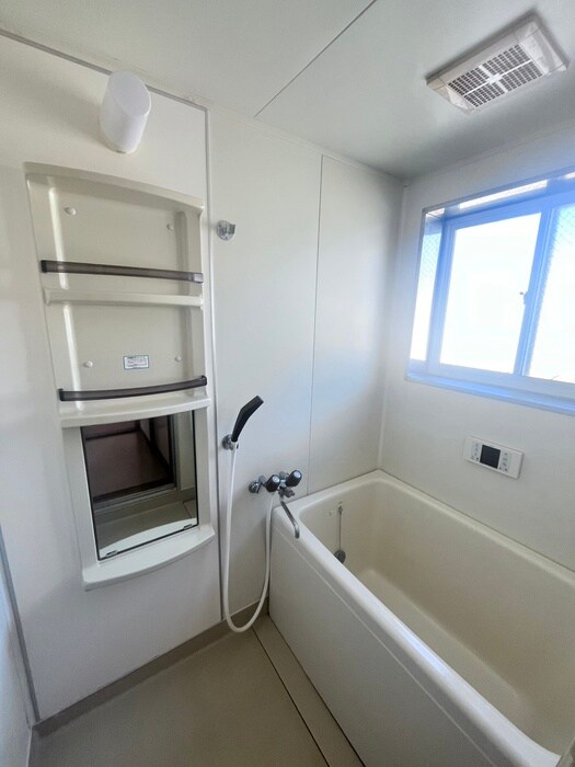 物件内観写真11　(バス／シャワールーム等)