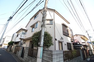 井上アパート外観写真