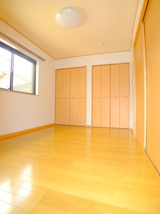 物件内観写真7　(居室)