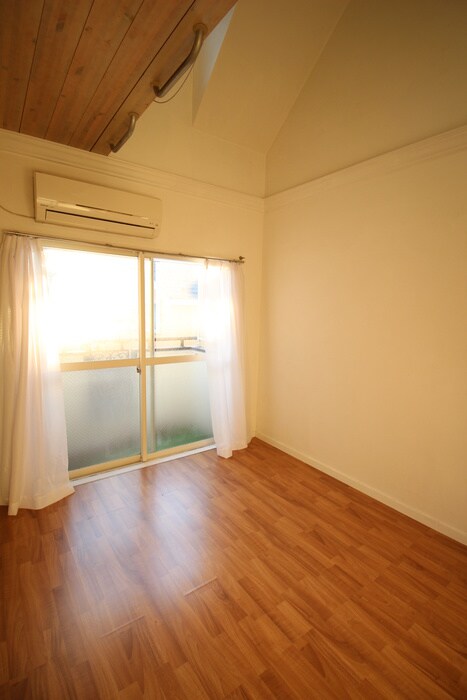 物件内観写真14　(居室)
