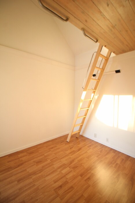 物件内観写真15　(居室)