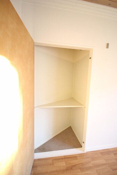 物件内観写真18　(収納)