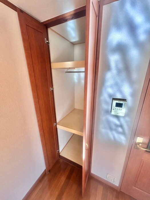 物件内観写真10　(収納)