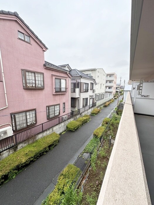 物件内観写真16　(室内からの展望)