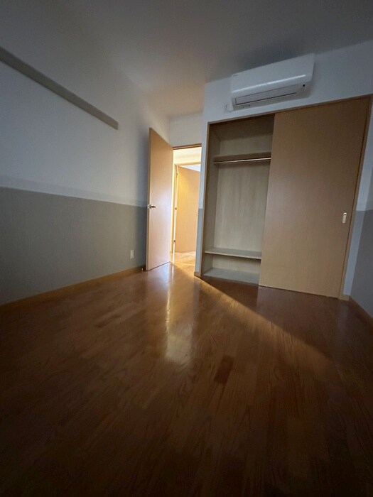 物件内観写真22　(居室)