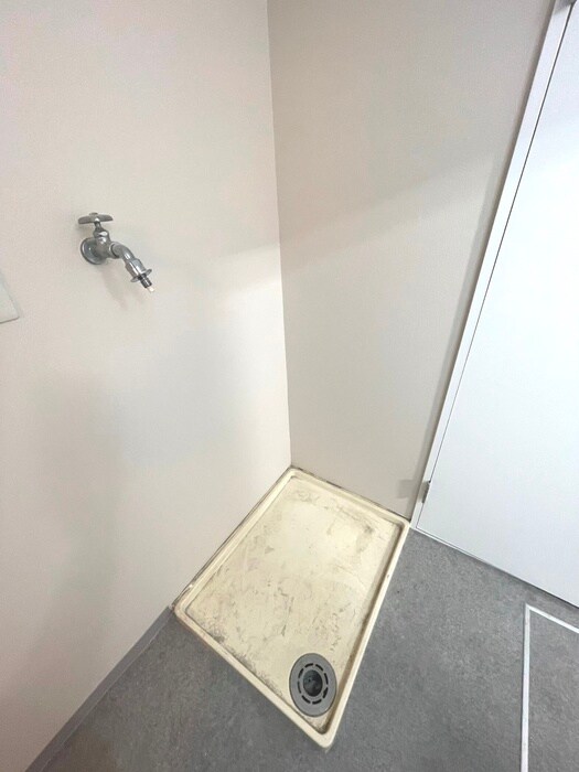 物件内観写真19　(洗濯機置場)