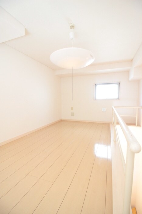 物件内観写真14　(ロフト)