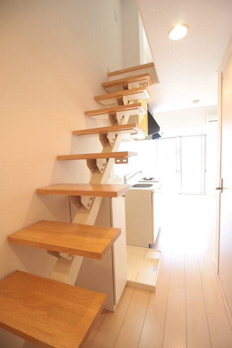 物件内観写真15　(廊下)