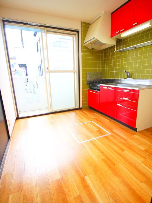 物件内観写真8　(居室)