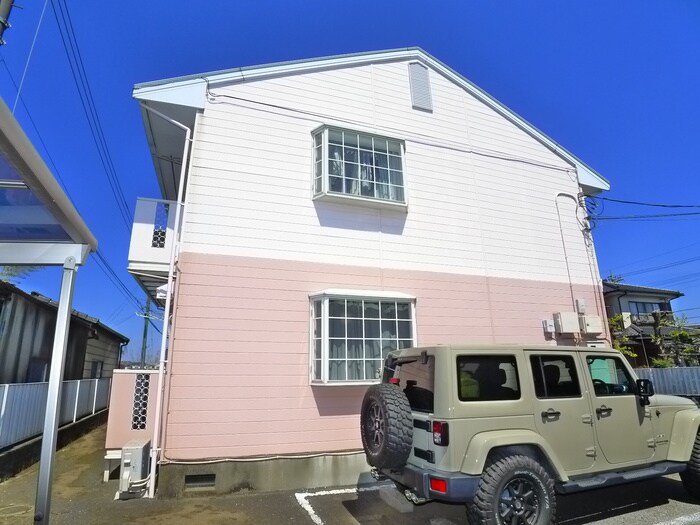 物件外観写真5　(駐輪場)