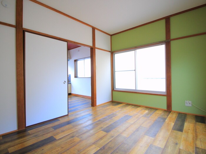 物件内観写真6　(居室)