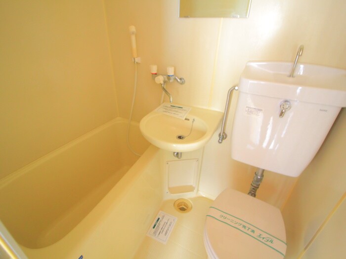 物件内観写真13　(バス／シャワールーム等)