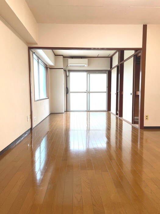 物件内観写真5　(居室)