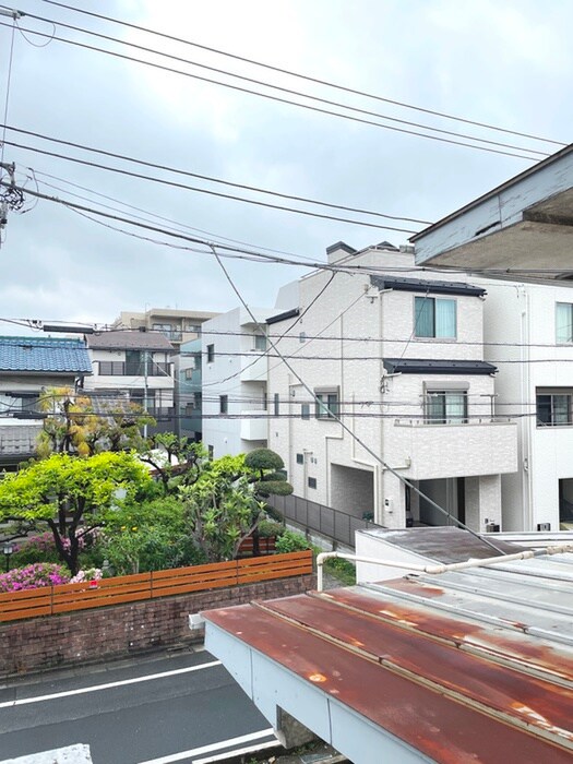 物件内観写真18　(室内からの展望)